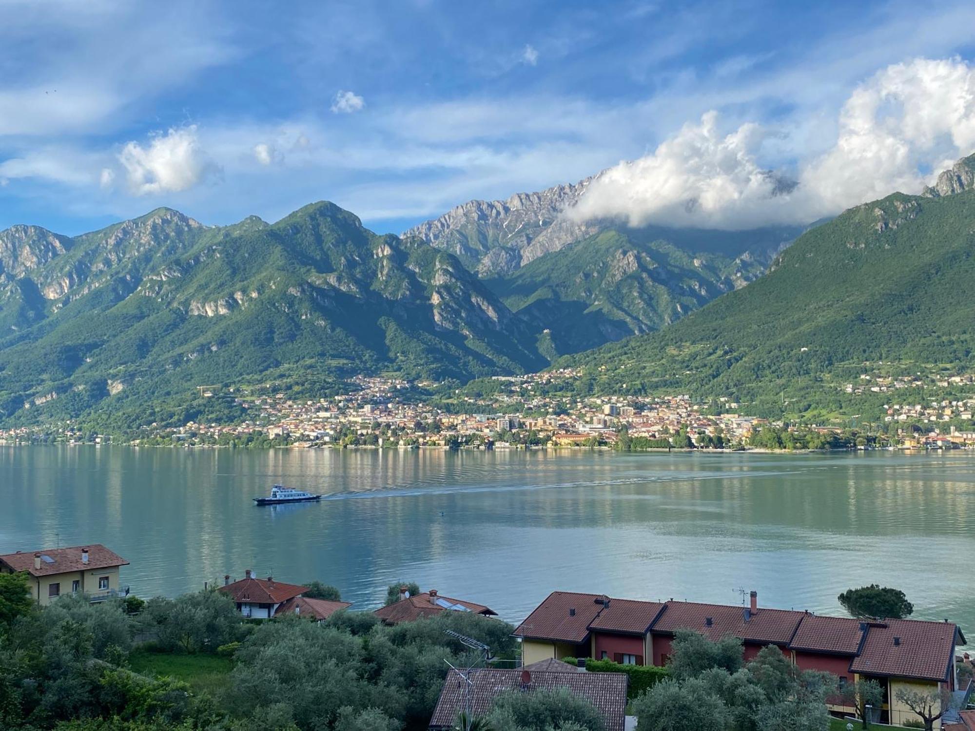 Le Terrazze Sul Lago Di Como Apartment Oliveto Lario Bagian luar foto